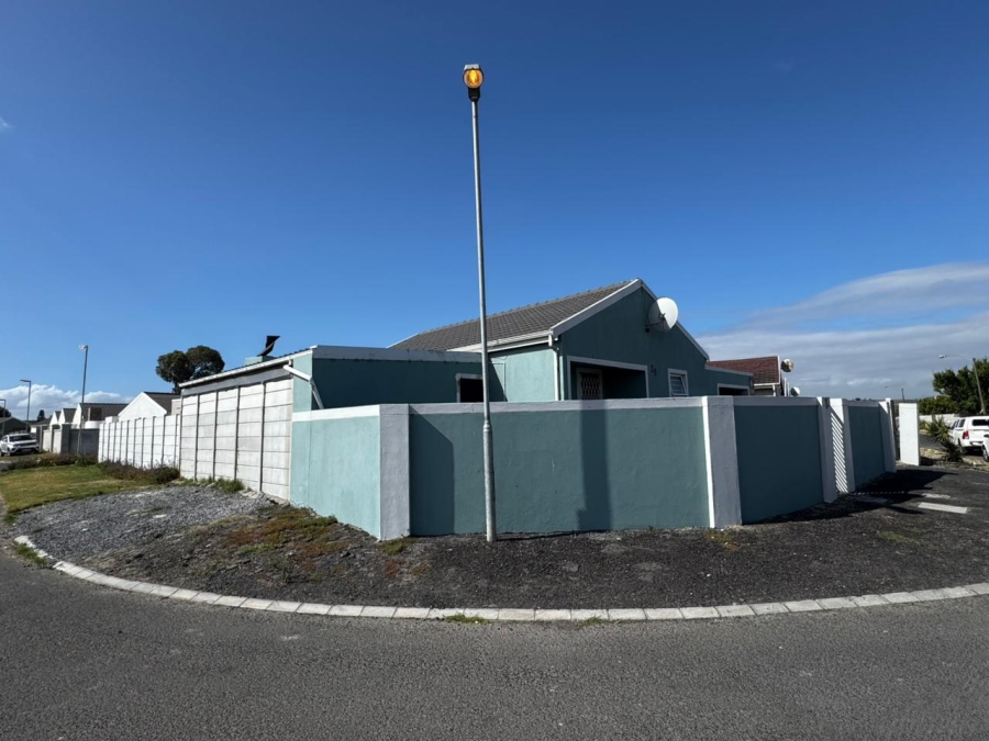 To Let 2 Bedroom Property for Rent in Dennemere Western Cape